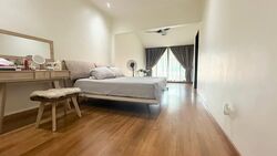 Highland Road (D19), Terrace #575970811